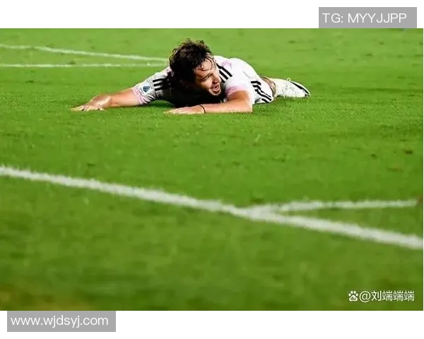 足球明星小基耶萨的成长之路与辉煌成就揭秘